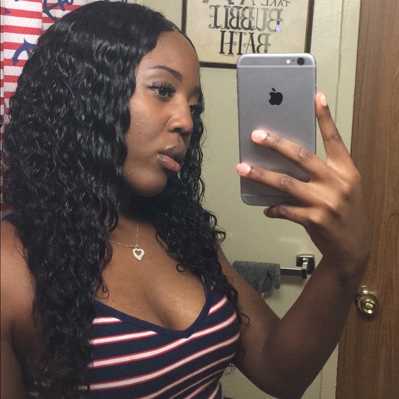 Meet your Posher, Jacinth - Picture 2 of 2